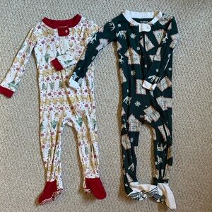 SOLD ！Burt's Bees Festive Kids Footies - Red and Green
No smoking, no pet house